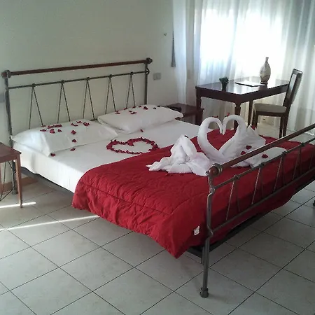 Le Corniole Apart Otel 3*