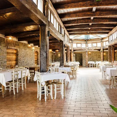 Le Corniole Aparthotel 3*